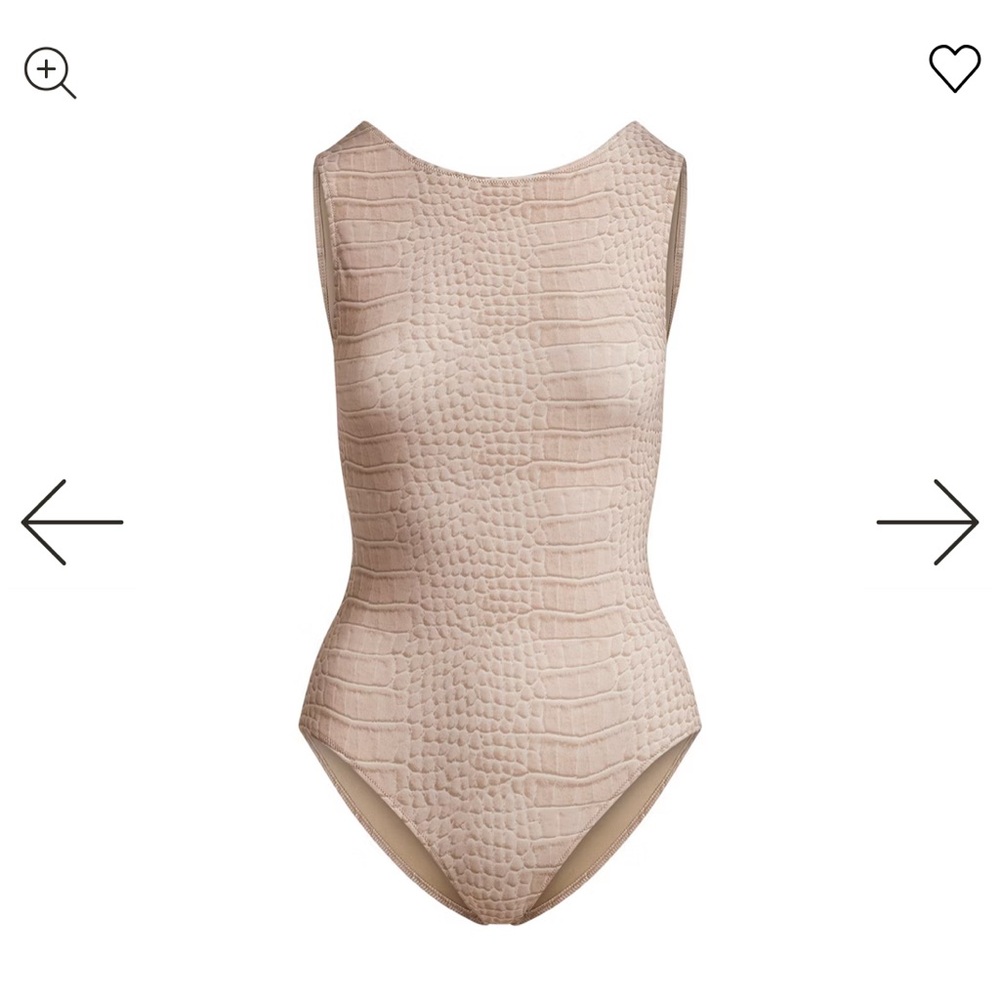 Sw13. Skims signature swim high neck one piece dune crocodile print 🐊 XS